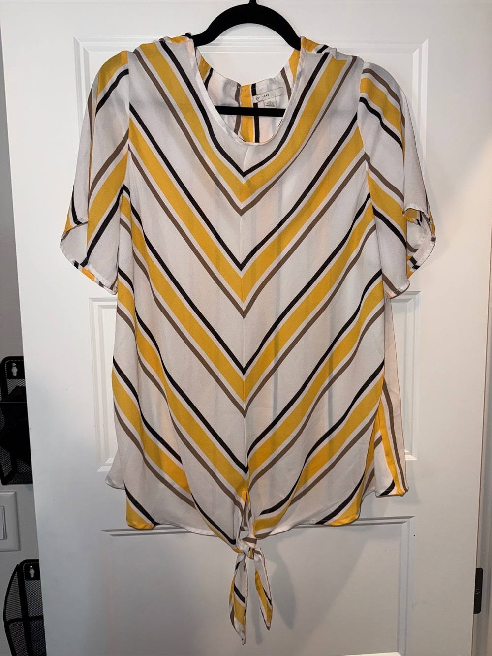 Chevron Tie-Front Blouse in Yellow and White
